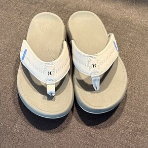 Hurley Kids Light Gray and Blue Sandals